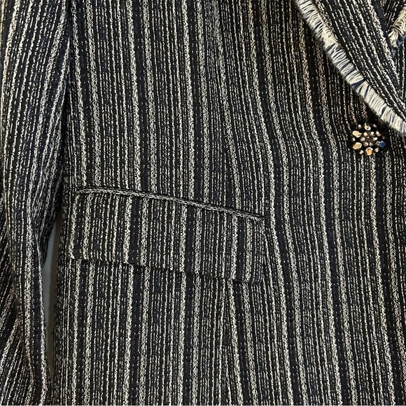 CHICO’S Metallic Thread Tweed Striped Jacket - Picture 7 of 14